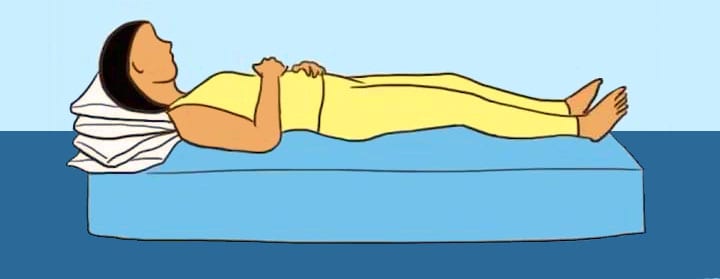 Position pour dormir avec nez et sinus bouchés